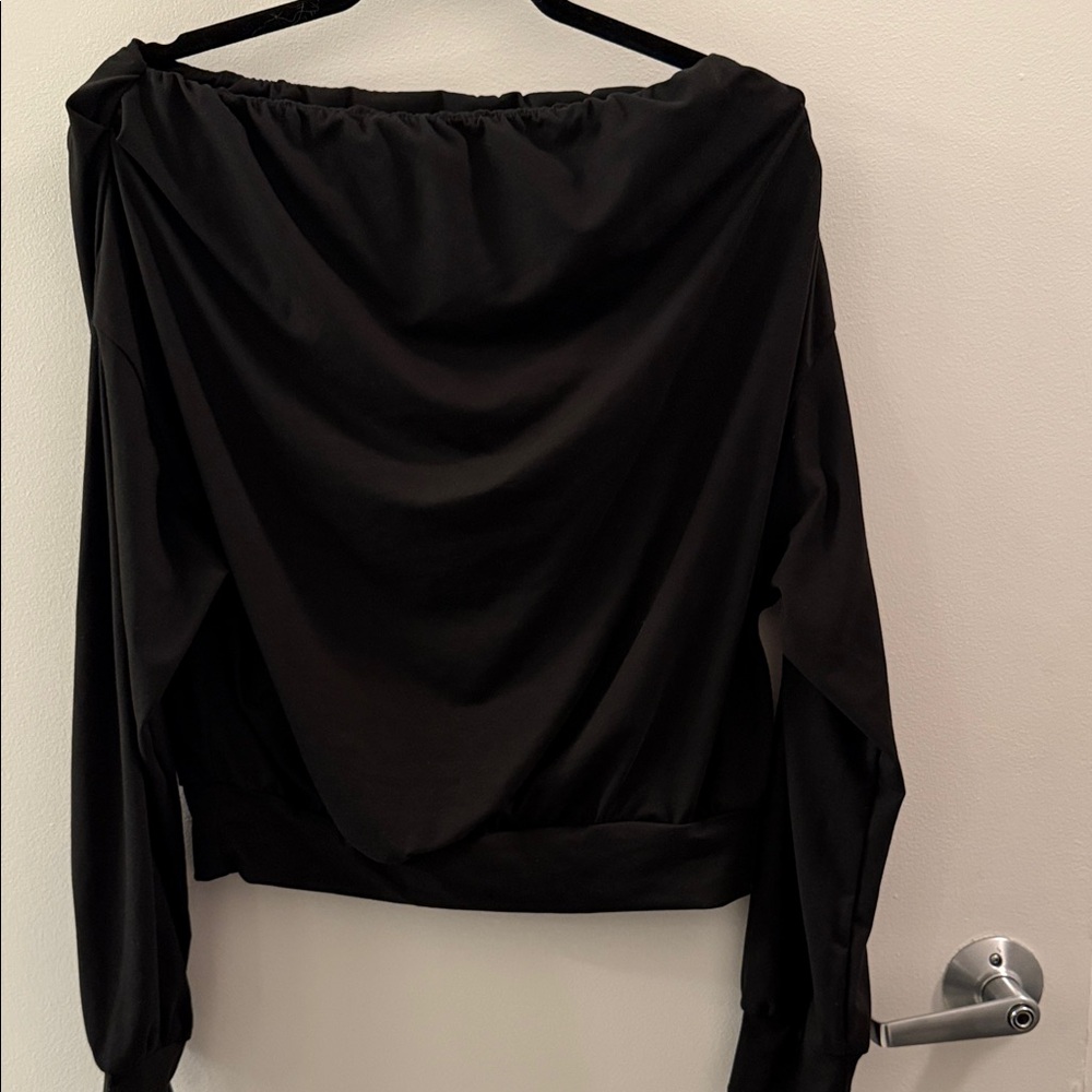 SHEIN Black Off-Shoulder Top